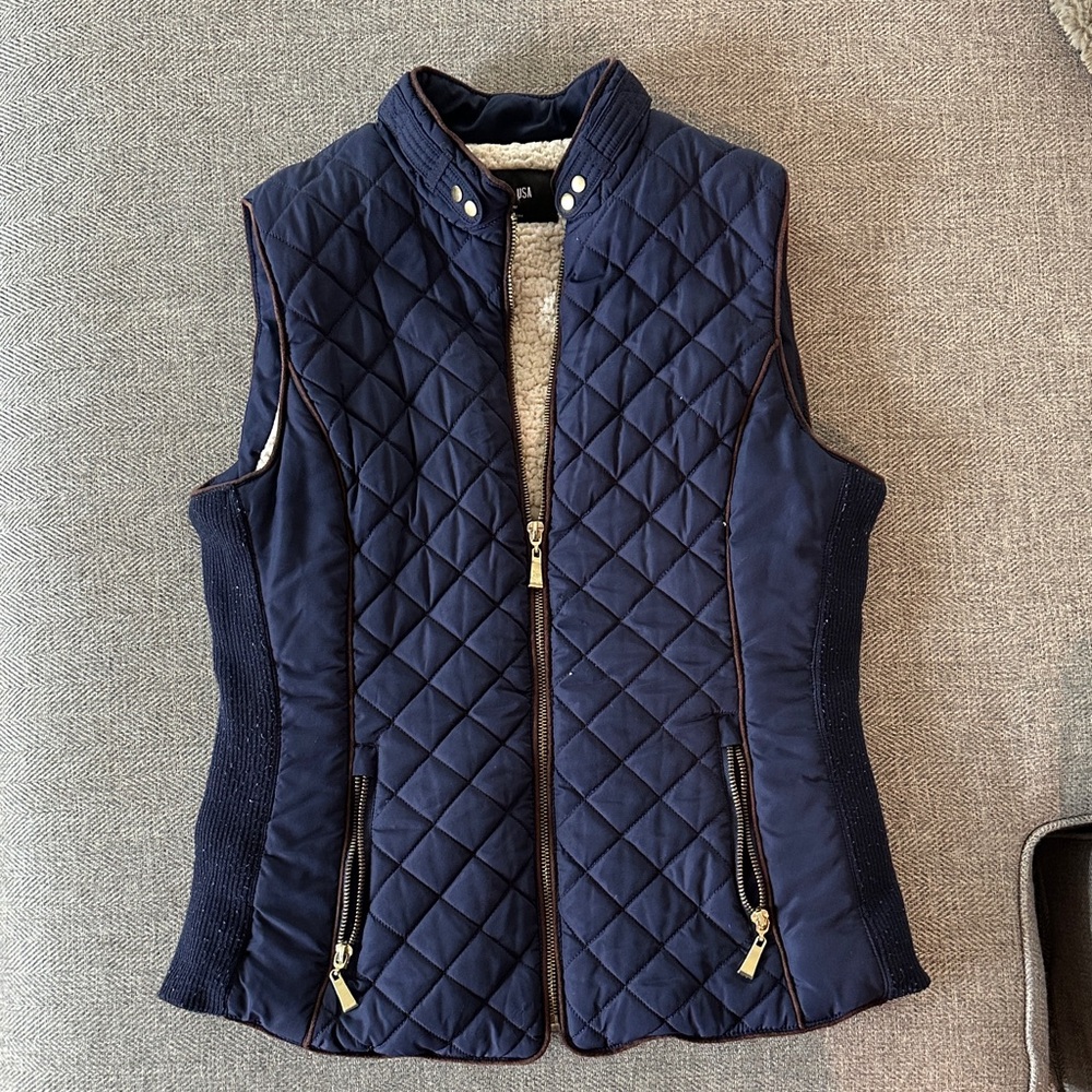 Active USA Navy Quilted Vest with Sherpa Lining